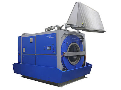 main_JWE_hopper-up-operating_heavy-duty-washer-extractor.jpg
